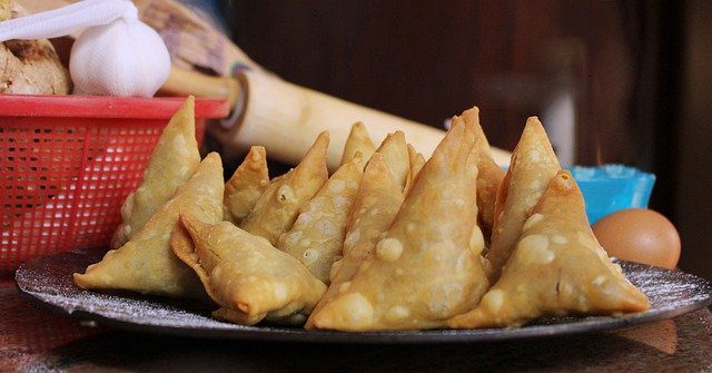Famous Street Foods In Kolkata